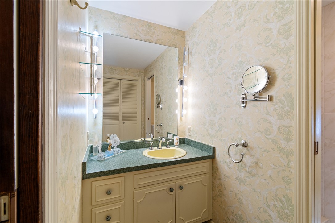 18 Edgewood Road Seneca Falls, NY 13148 - Photo 34 of 50