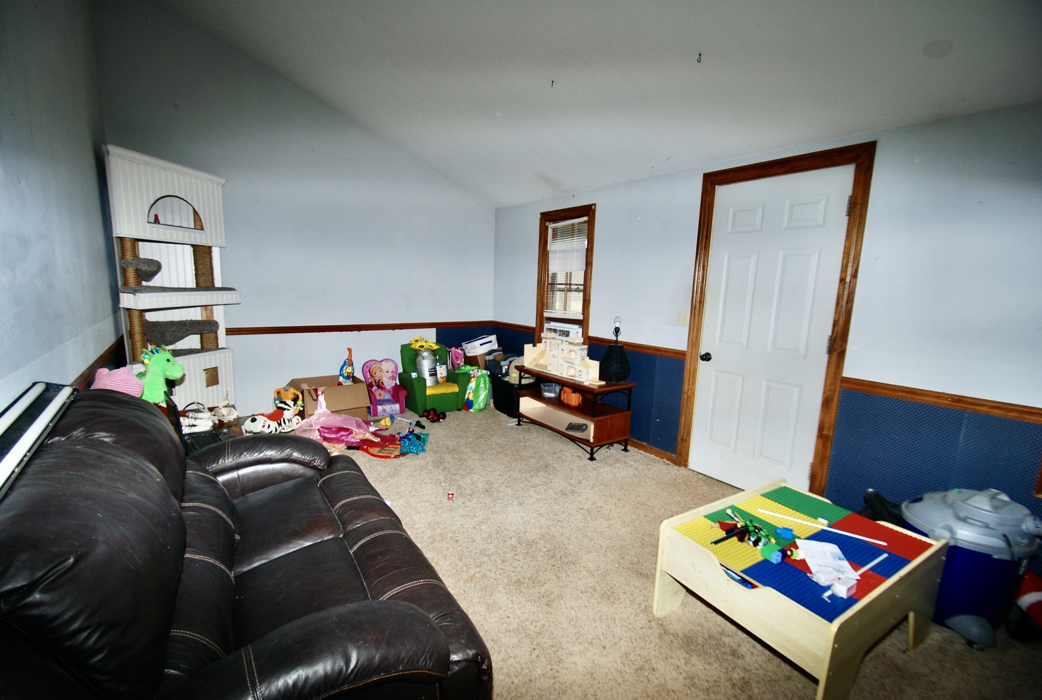 6006 Valley Road Springfield, TN 37172 - Photo 12 of 15 a kids bedroom with a bed and a couch