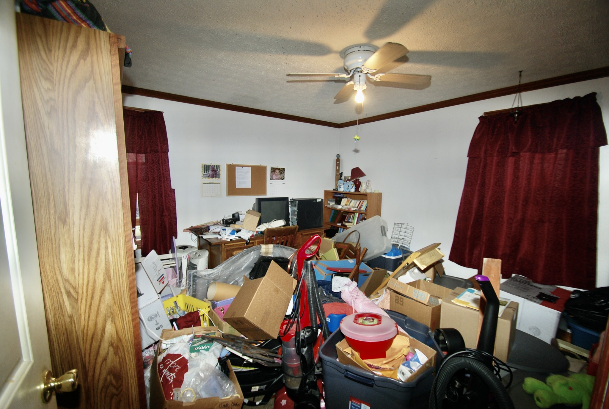 6006 Valley Road Springfield, TN 37172 - Photo 13 of 15 a view of a livingroom with furniture and a window