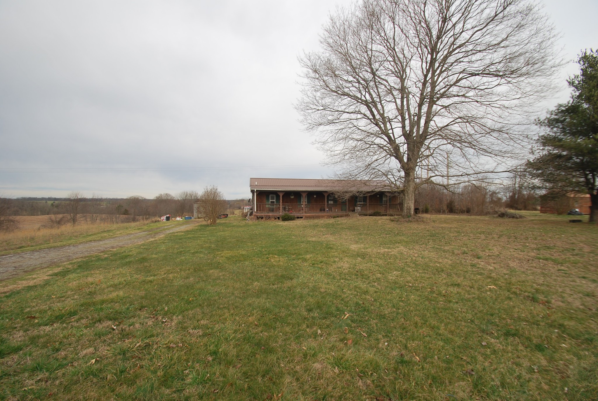 6006 Valley Road Springfield, TN 37172 - Photo 2 of 15 a view of a house with a yard