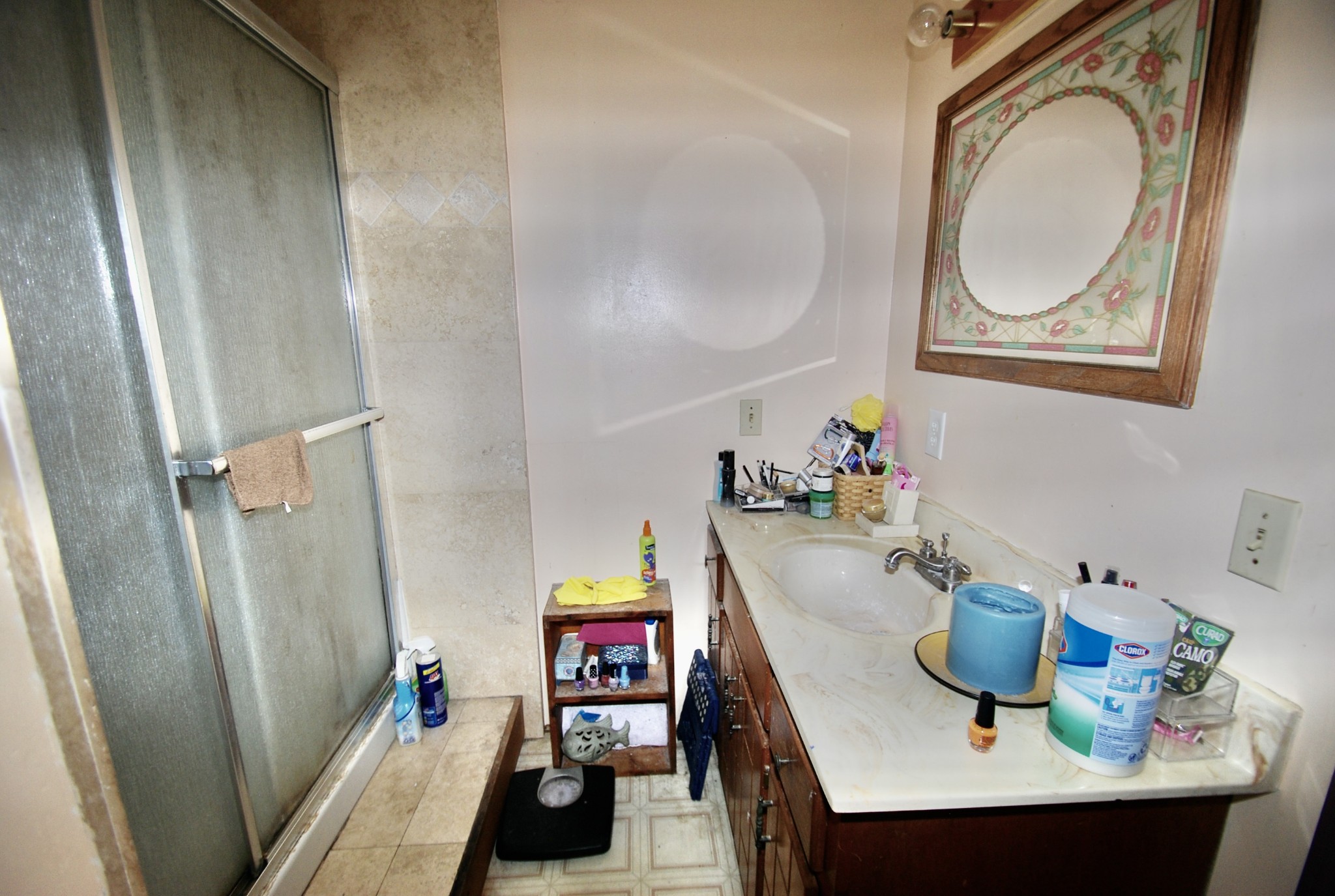6006 Valley Road Springfield, TN 37172 - Photo 7 of 15 a view of a bathroom with sink and mirror