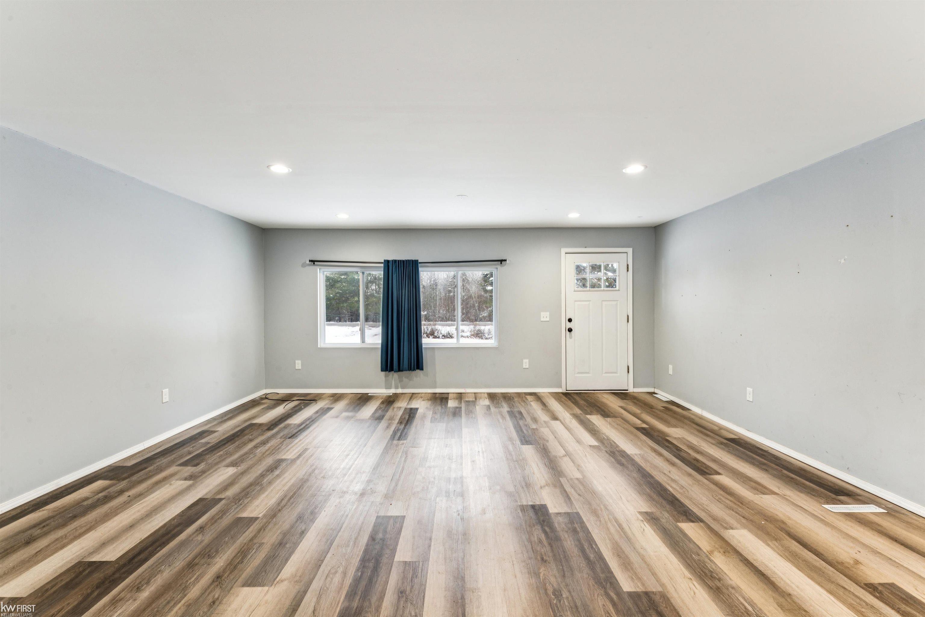 4875 Sheridan Road Vassar, MI 48768 - Photo 4 of 30 Gallery Image 4