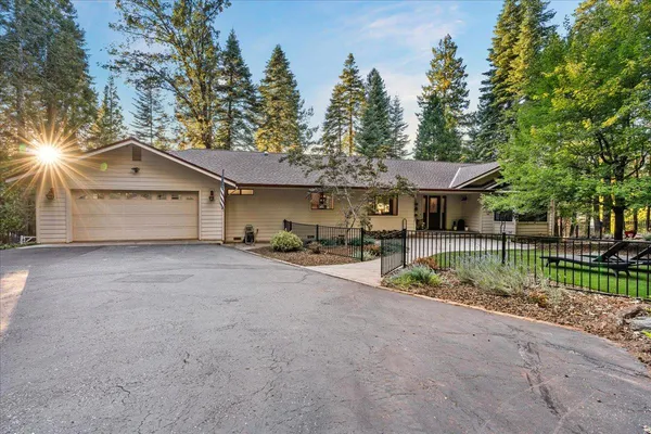$779,000 | 19975 Scotts Flat Road, Nevada City, CA 95959