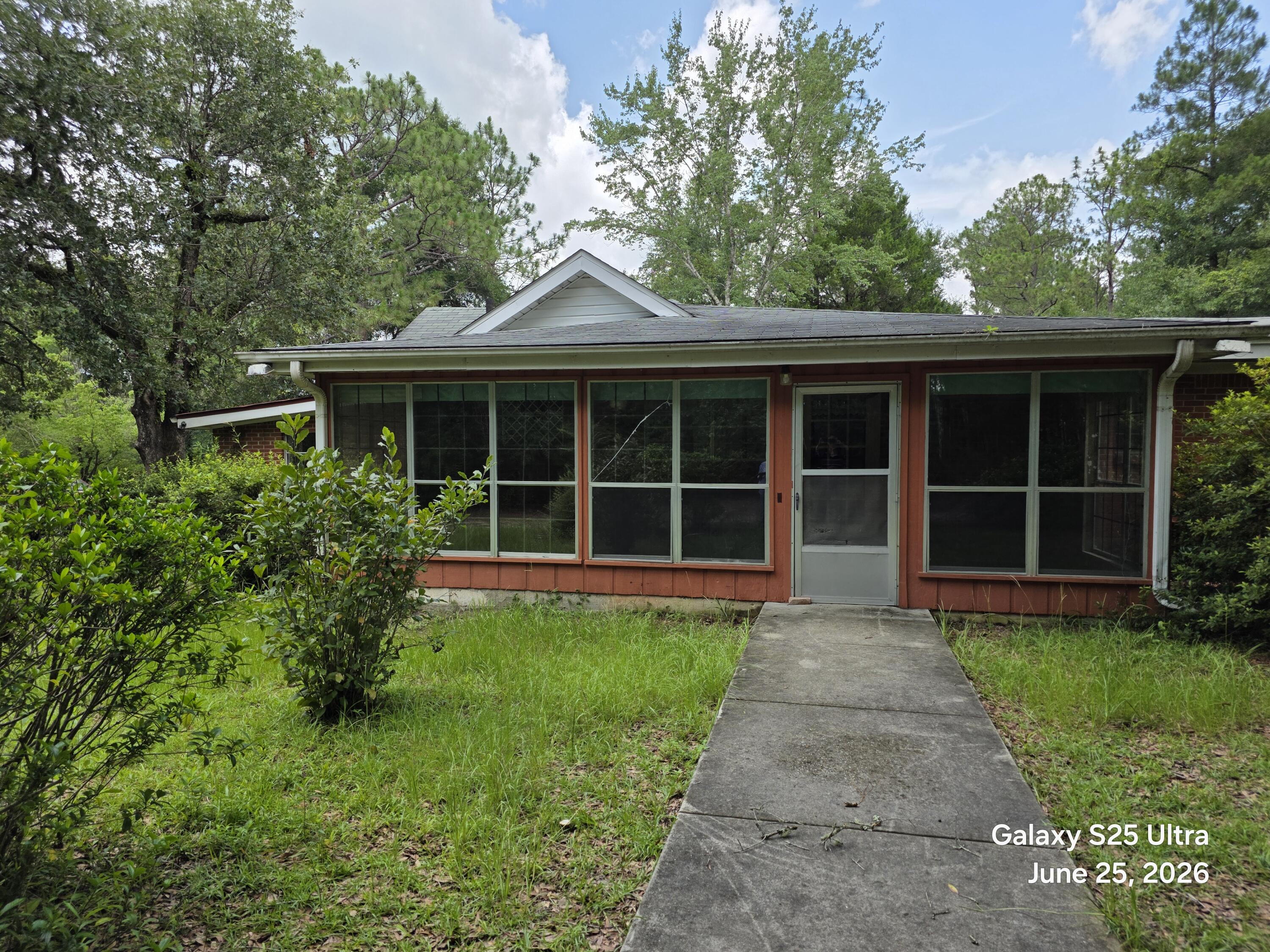 6178 Barnes Road Crestview, FL 32536 - Photo 2 of 16 20260625_123349
