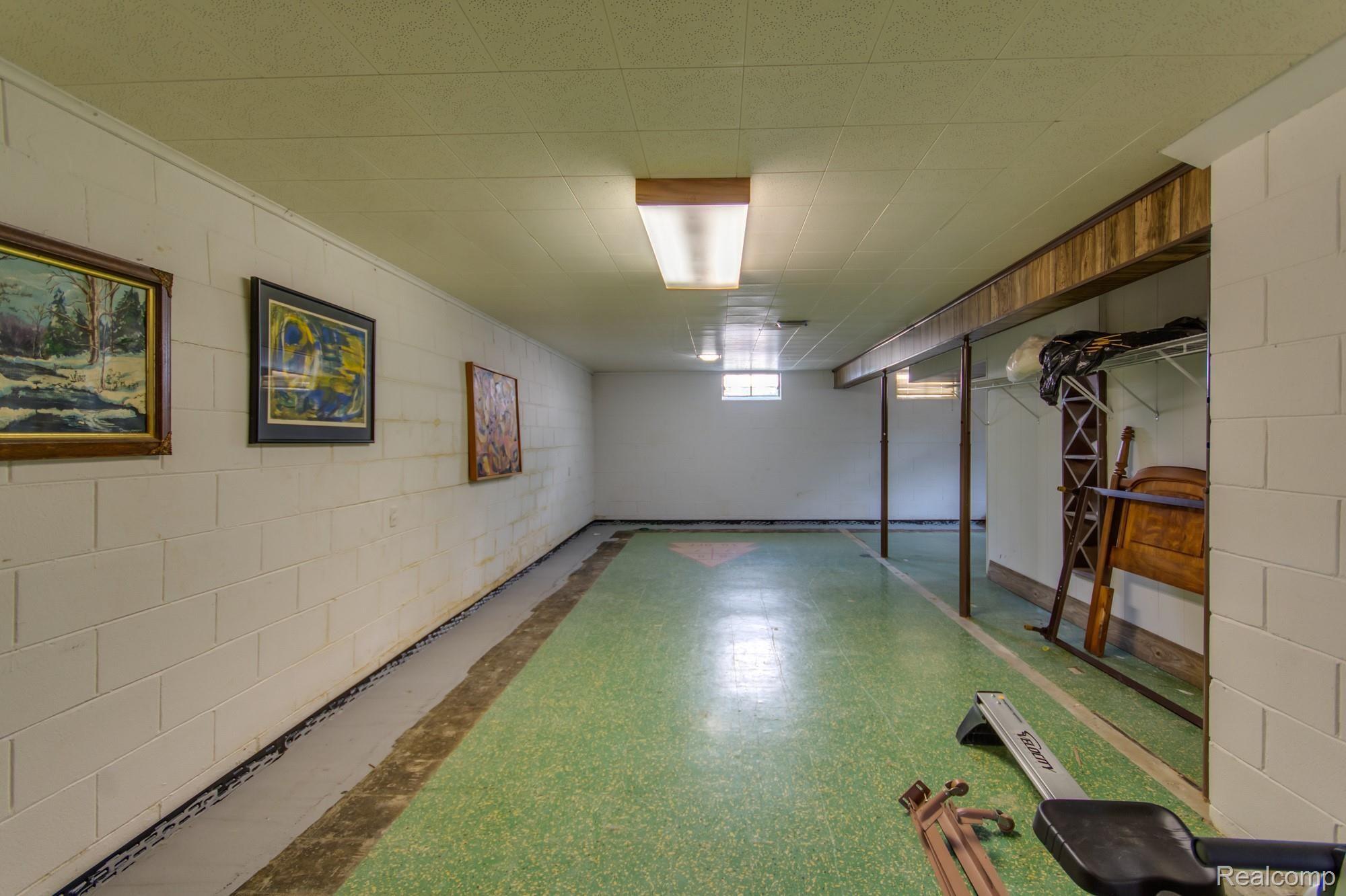 3313 Sunnylane Lansing, MI 48906 - Photo 17 of 21 DSC_1710enf.jpg
