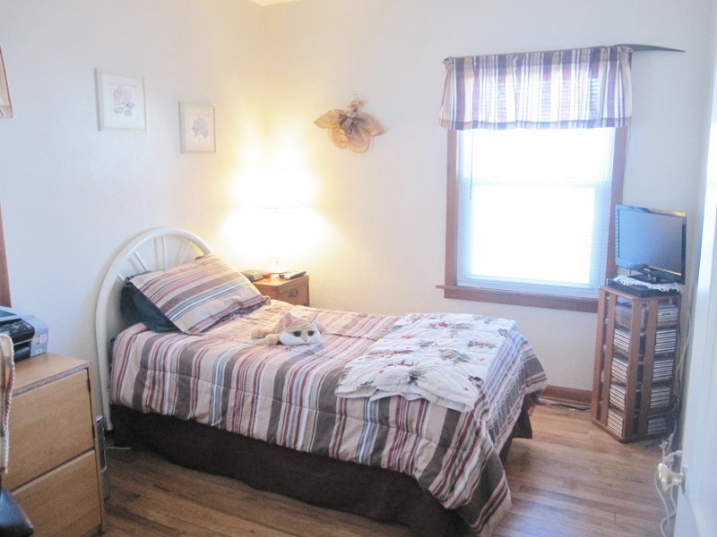 2306 3rd Street Moline, IL 61265 - Photo 3 of 13 Gallery Image 3