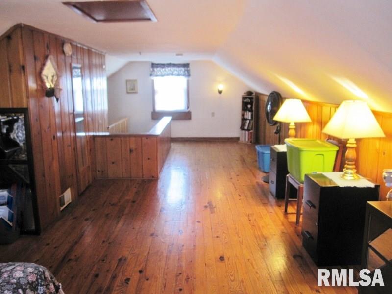 2306 3rd Street Moline, IL 61265 - Photo 6 of 13 Gallery Image 6