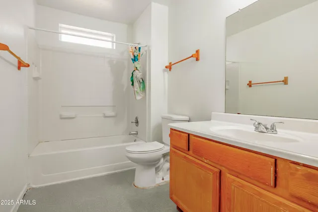 $2,200 | 1238 East Fremont Road, Phoenix, AZ 85042