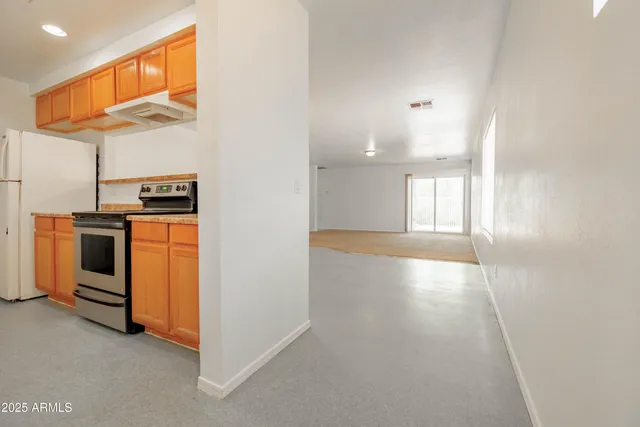 $2,200 | 1238 East Fremont Road, Phoenix, AZ 85042