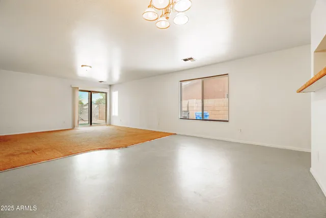 $2,200 | 1238 East Fremont Road, Phoenix, AZ 85042