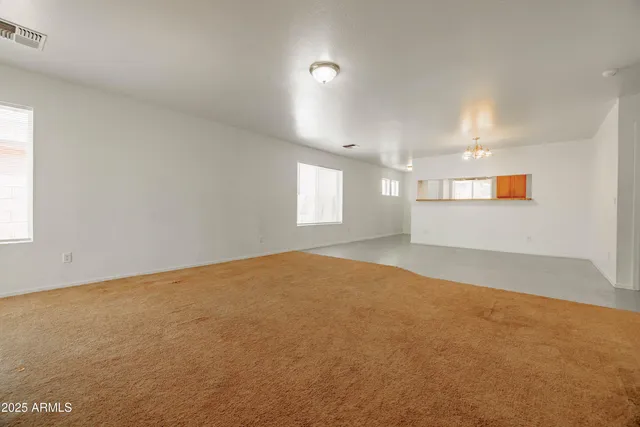 $2,200 | 1238 East Fremont Road, Phoenix, AZ 85042