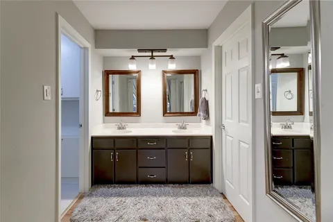 $4,950 | 1735 Spyglass Drive, Unit 117, Austin, TX 78746