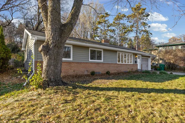 $400,000 | 1400 Texas Avenue South, St. Louis Park, MN 55426