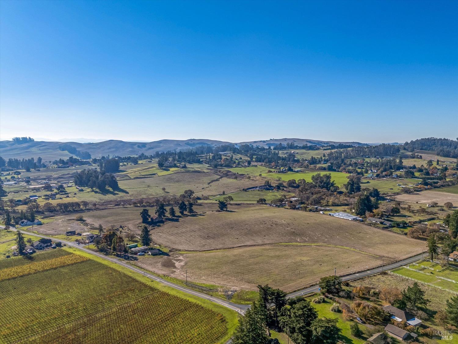 6000 Petersen Road Sebastopol, CA 95472 - Photo 9 of 25 an aerial view of residential houses with outdoor space