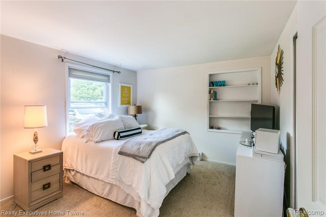 4237 North River Road Fort Gratiot, MI 48059 - Photo 17 of 29 4237 North River Rd--16.JPG
