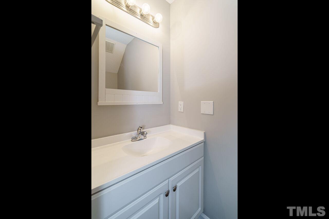 4904 Windblown Court Raleigh, NC 27616 - Photo 9 of 23 Gallery Image 9