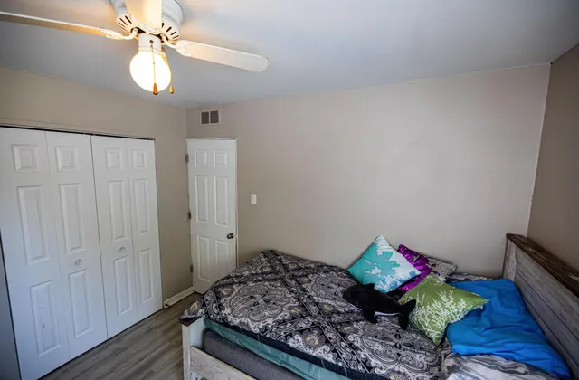 $1,500 | 442 North Delaware Street, Hobart, IN 46342