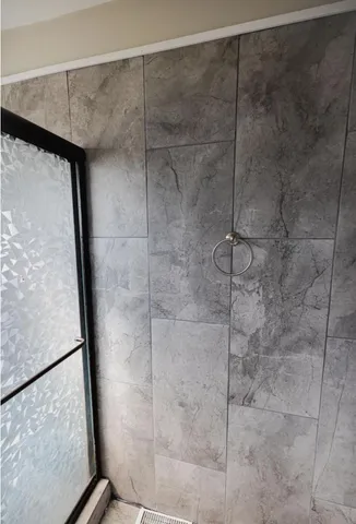 $1,500 | 442 North Delaware Street, Hobart, IN 46342