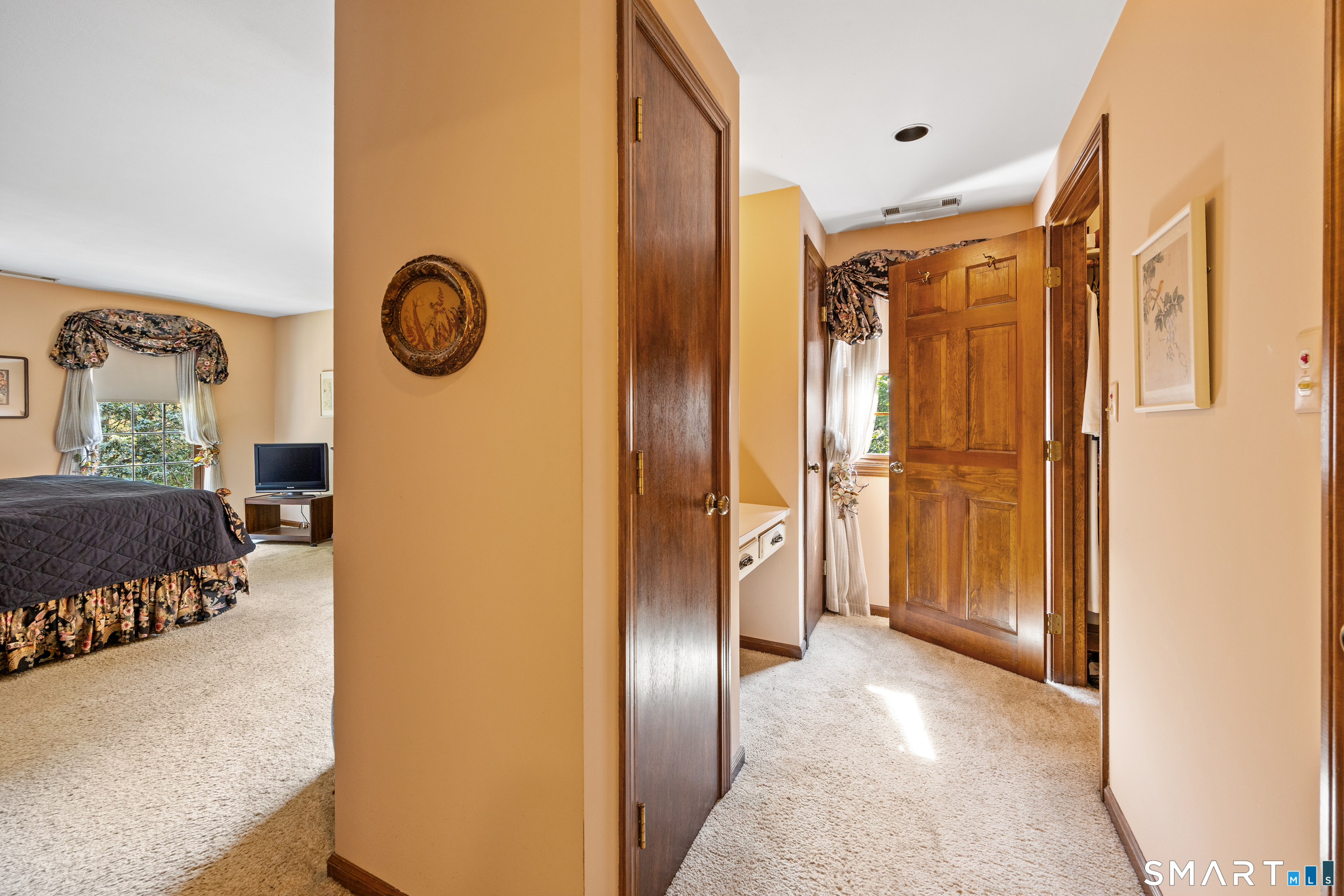 791 Wallingford Road Cheshire, CT 06410 - Photo 27 of 40