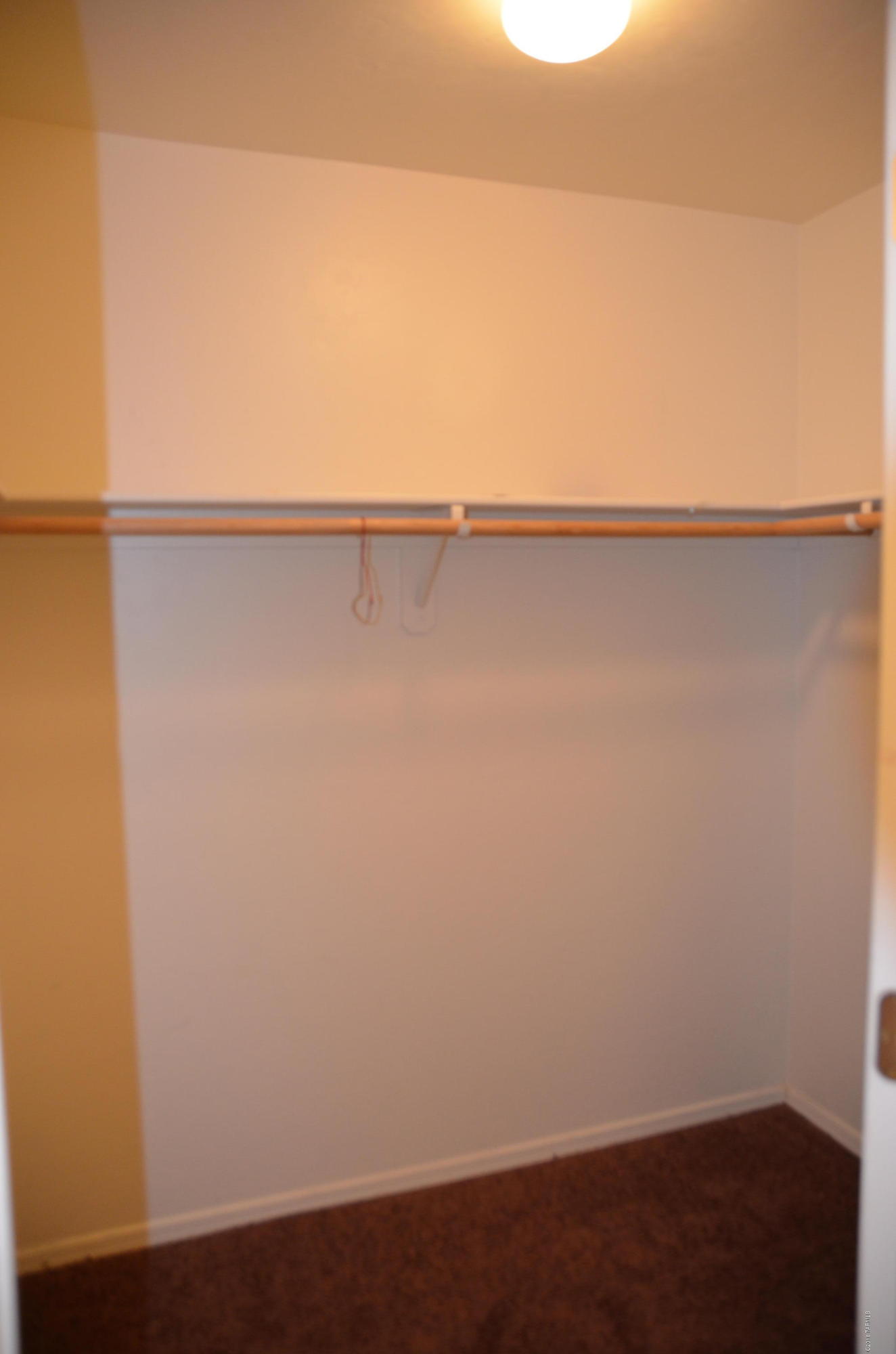 698 West Ash Ridge Drive Green Valley, AZ 85614 - Photo 12 of 19 a view of an empty room