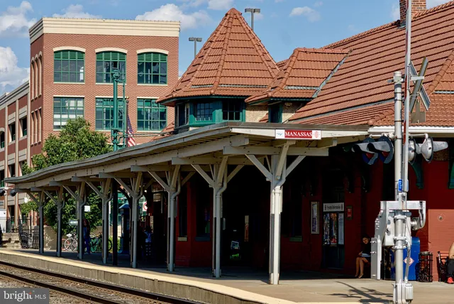 $724,990 | 9720 Monarch Road, Manassas, VA 20110