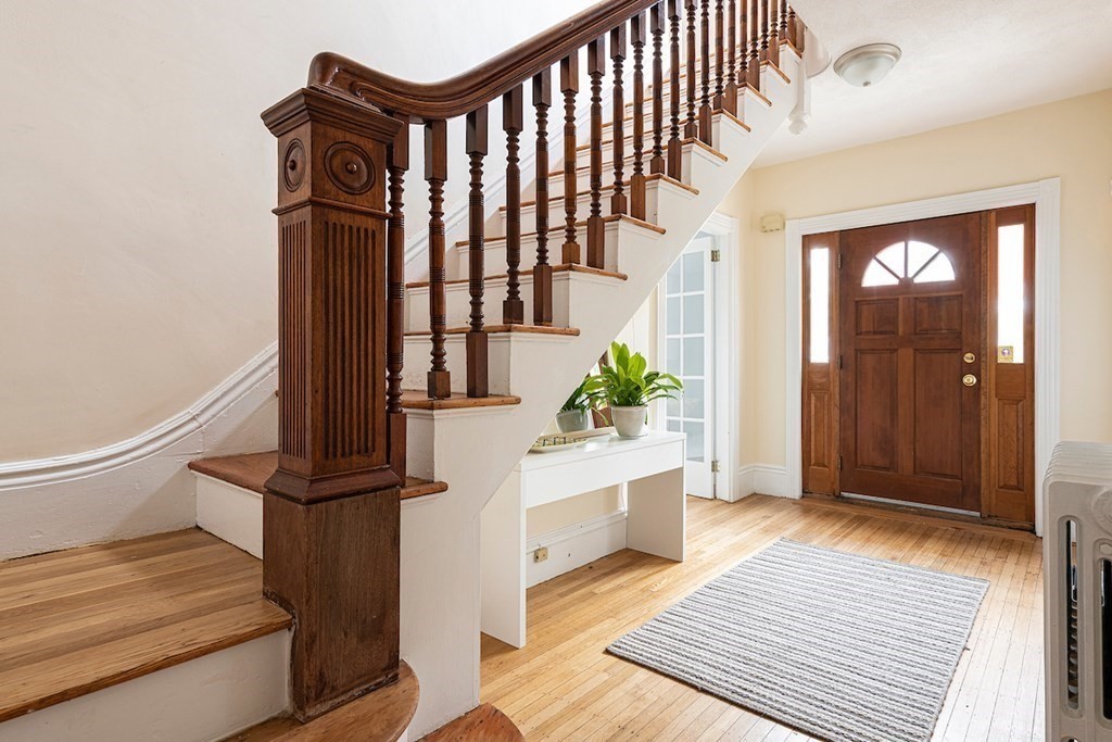 24 Central Street Arlington, MA 02476 - Photo 4 of 32