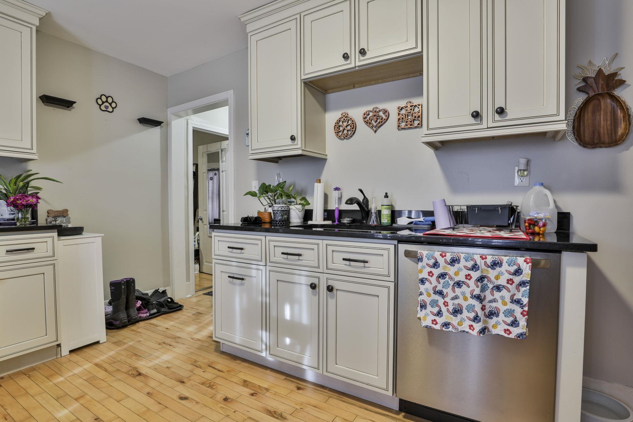 29 Beech Street, Unit 2 Newport, NH 03773 - Photo 8 of 15