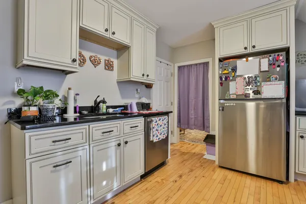 $179,900 | 29 Beech Street, Unit 2, Newport, NH 03773