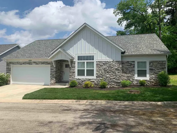 $319,900 | 4204 West Thornwood Lane, Muncie, IN 47304