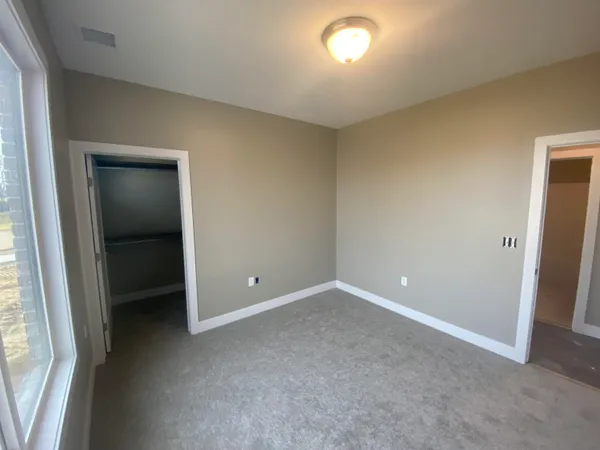 $470,591 | 5914 Forbes Court, Bel Aire, KS 67220