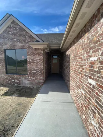 $470,591 | 5914 Forbes Court, Bel Aire, KS 67220