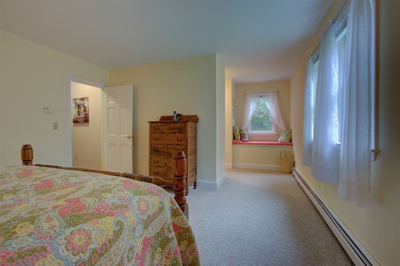 88 Hatfield Road Weare, NH 03281 - Photo 20 of 36 Gallery Image 20
