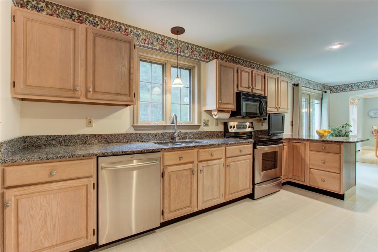 88 Hatfield Road Weare, NH 03281 - Photo 6 of 36 Gallery Image 6