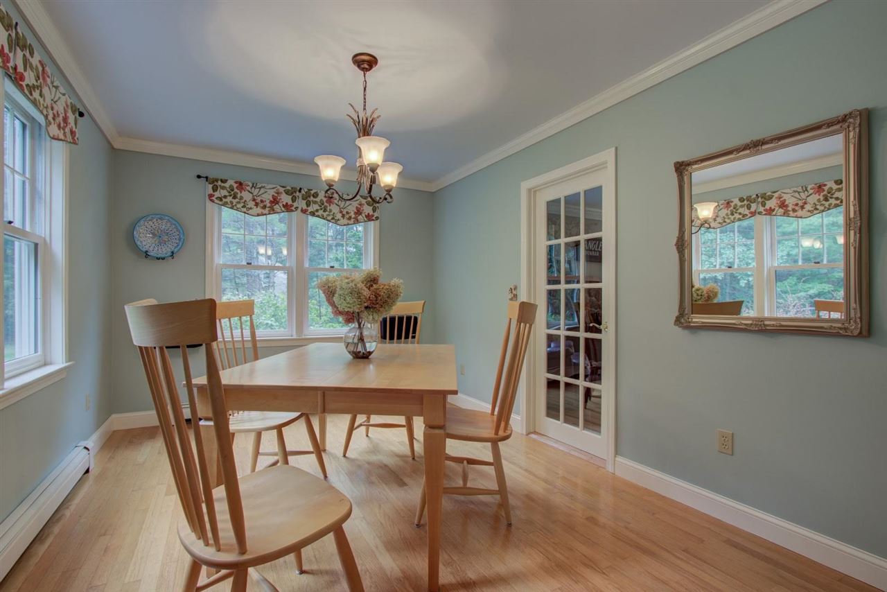 88 Hatfield Road Weare, NH 03281 - Photo 8 of 36 Gallery Image 8