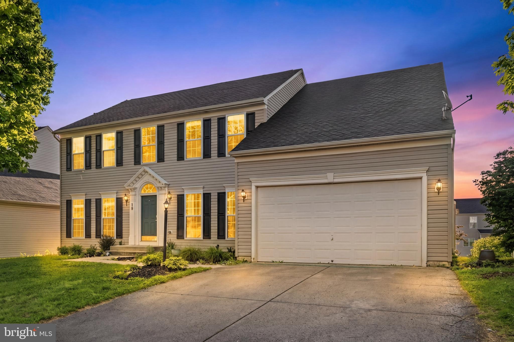 10 Fiona Way Brunswick, MD 21758 - Photo 1 of 45