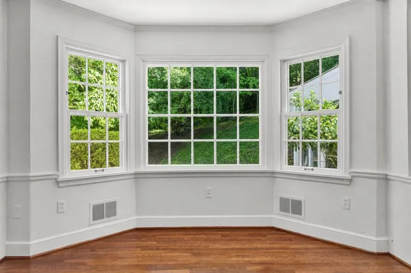 $589,000 | 3010 Rosalind Avenue Southwest, Roanoke, VA 24014