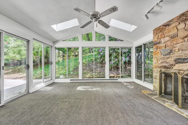 $589,000 | 3010 Rosalind Avenue Southwest, Roanoke, VA 24014