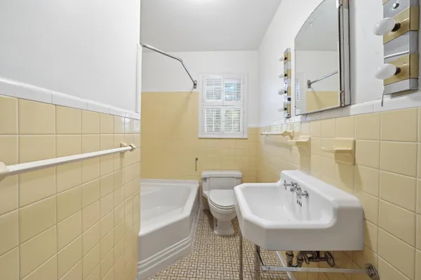 $589,000 | 3010 Rosalind Avenue Southwest, Roanoke, VA 24014