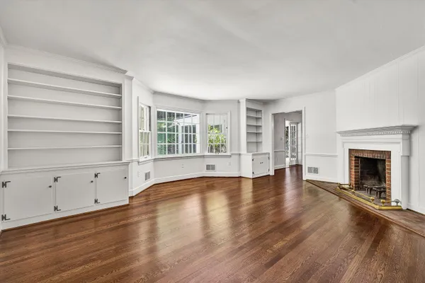 $589,000 | 3010 Rosalind Avenue Southwest, Roanoke, VA 24014