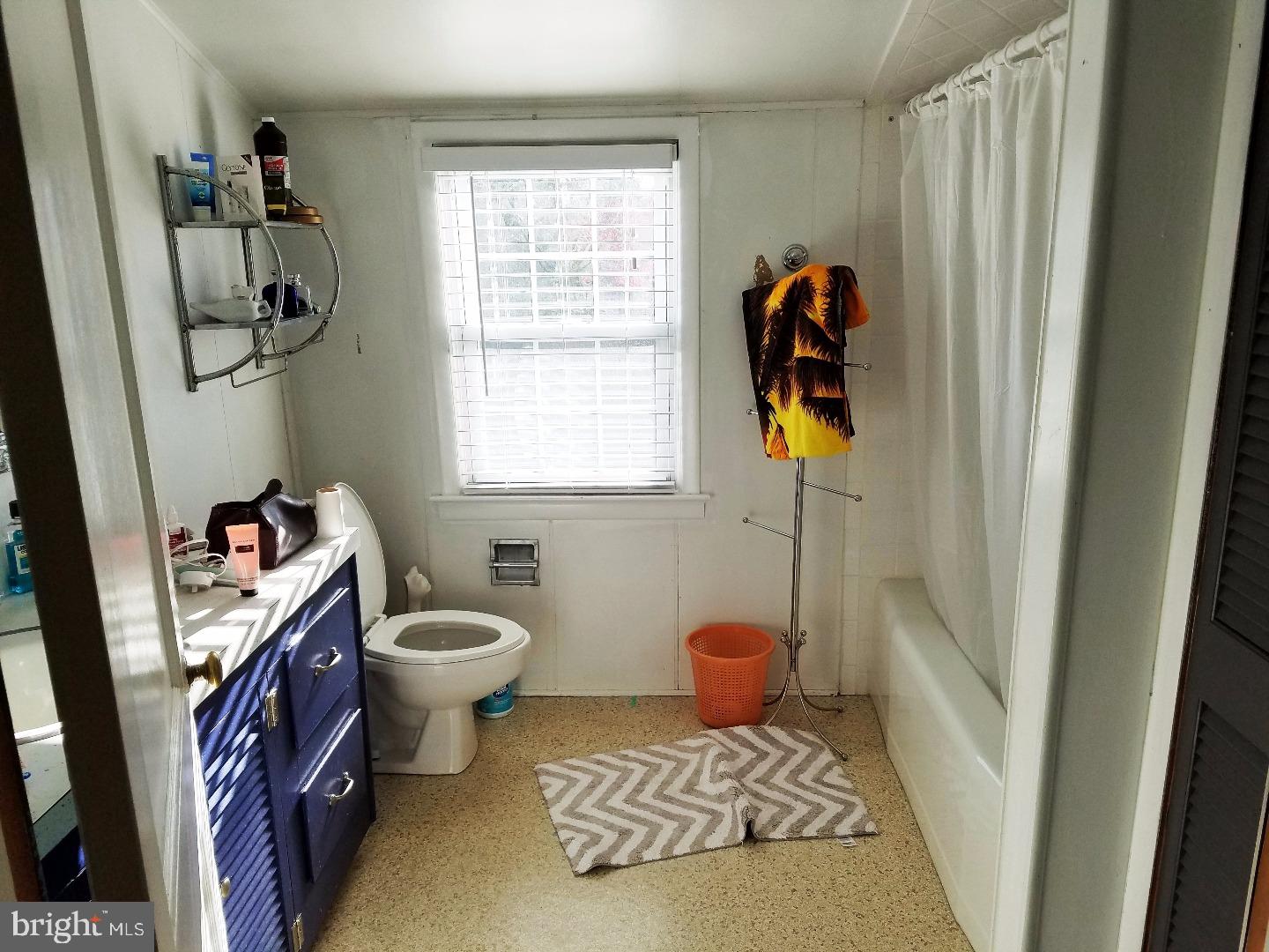 324 Swarthmore Road Glassboro, NJ 08028 - Photo 18 of 19 Bathroom