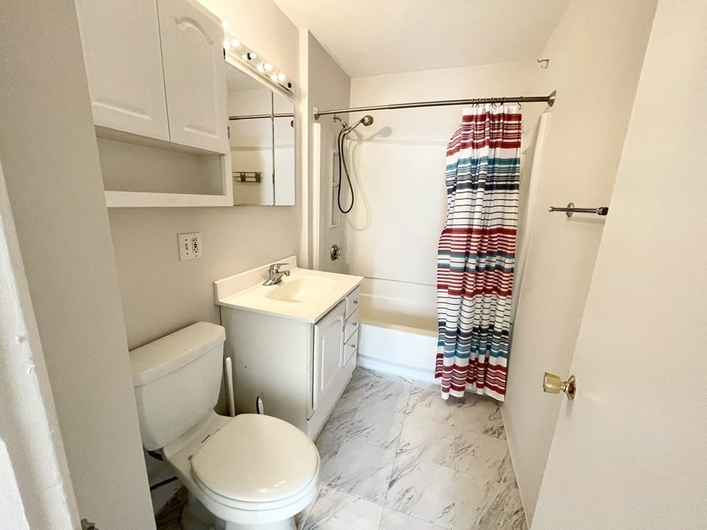 26-28 Harbor View Street, Unit 2 Boston, MA 02125 - Photo 20 of 20