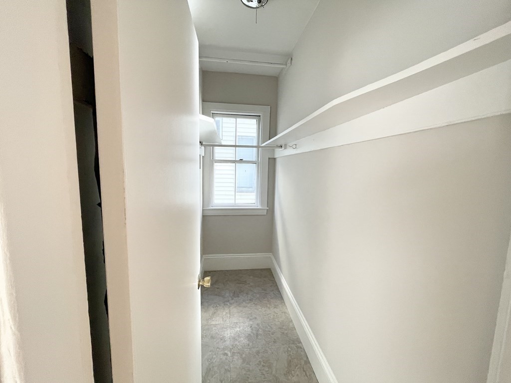 26-28 Harbor View Street, Unit 2 Boston, MA 02125 - Photo 8 of 20