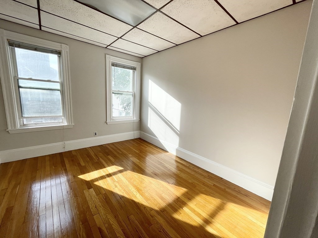 26-28 Harbor View Street, Unit 2 Boston, MA 02125 - Photo 10 of 20