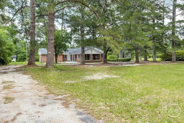 $1,800 | 405 Springfield Avenue, Guyton, GA 31312