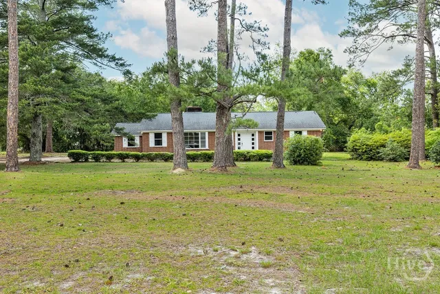 $1,800 | 405 Springfield Avenue, Guyton, GA 31312