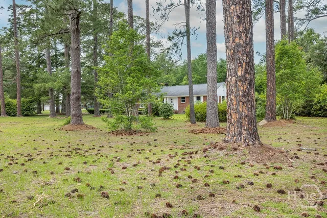 $1,800 | 405 Springfield Avenue, Guyton, GA 31312