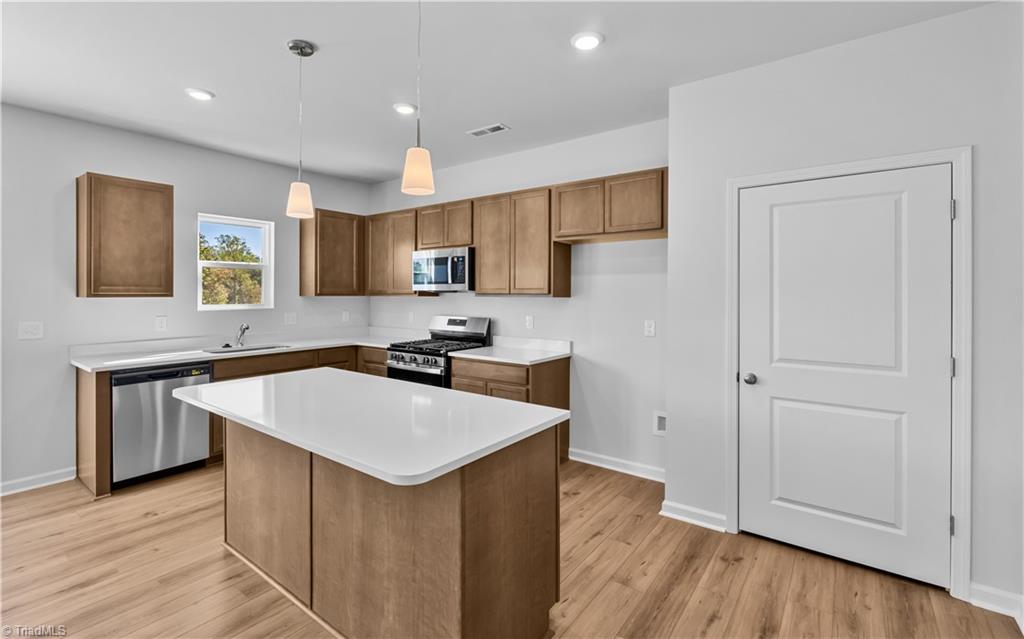 5061 Fallmeade Road Kernersville, NC 27284 - Photo 14 of 38 Gallery Image 14