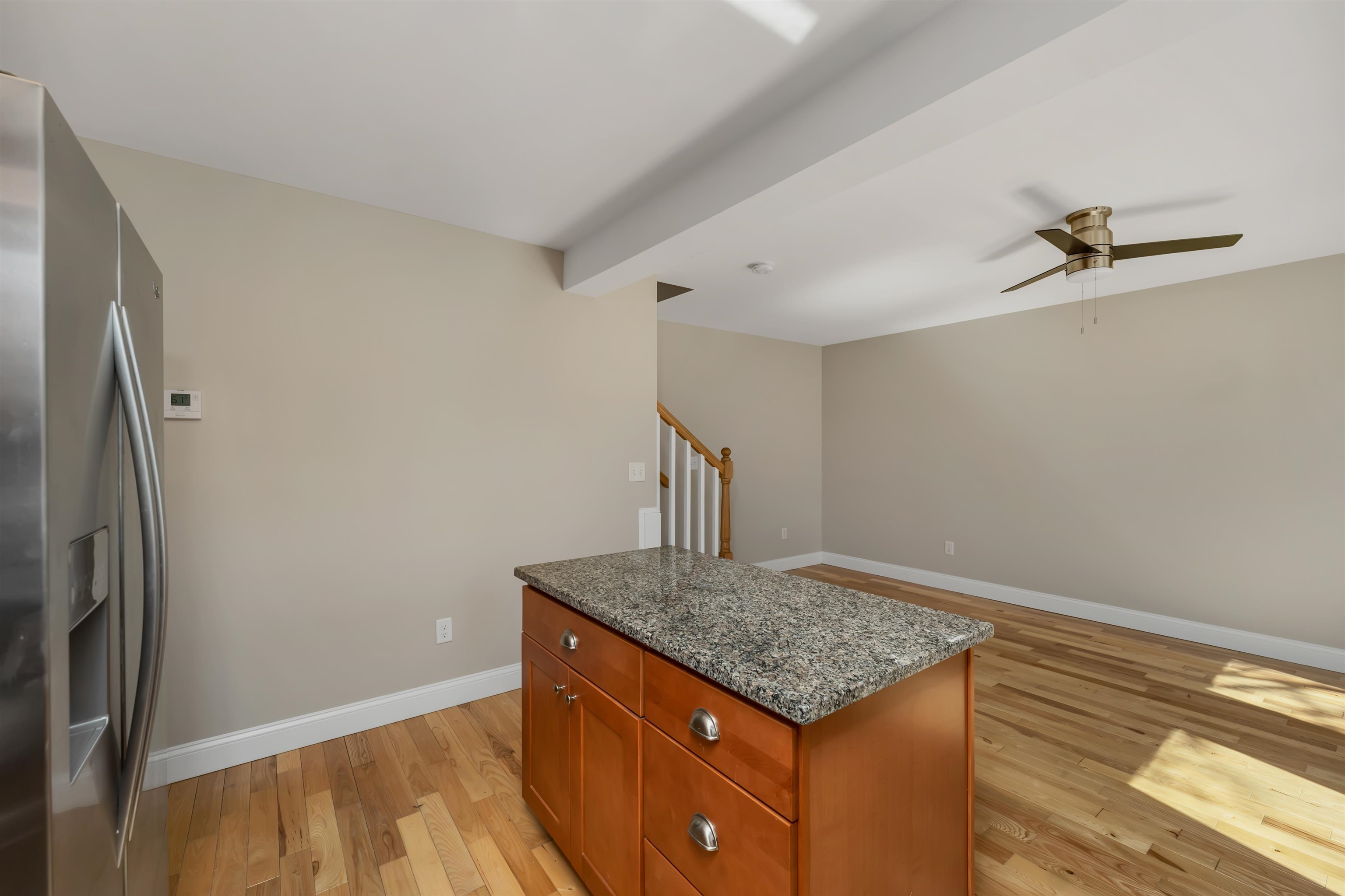 370 Stage Road, Unit 3 Nottingham, NH 03290 - Photo 17 of 40