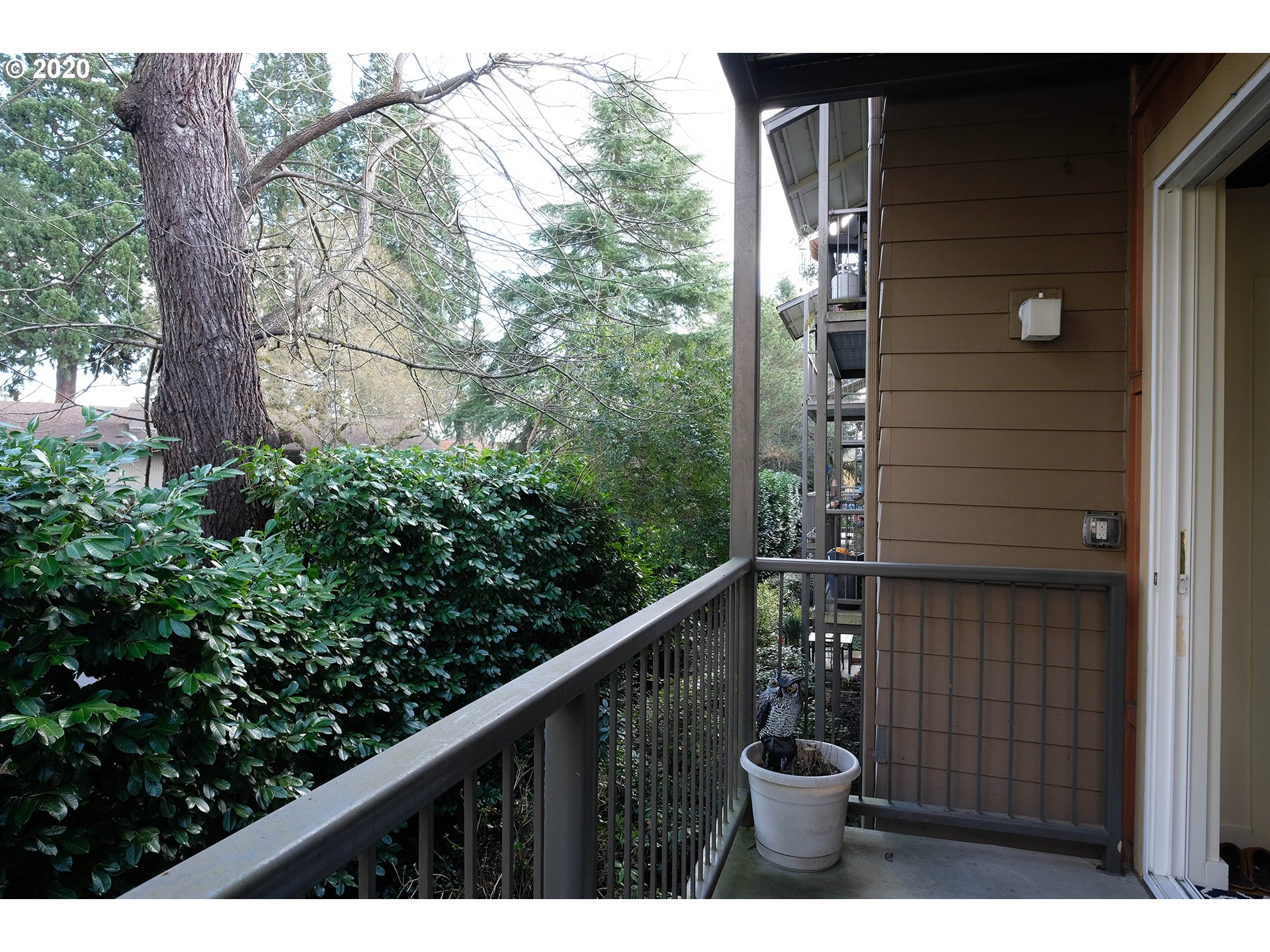 347 Rustic Place, Unit 6 Eugene, OR 97401 - Photo 20 of 32 Gallery Image 20