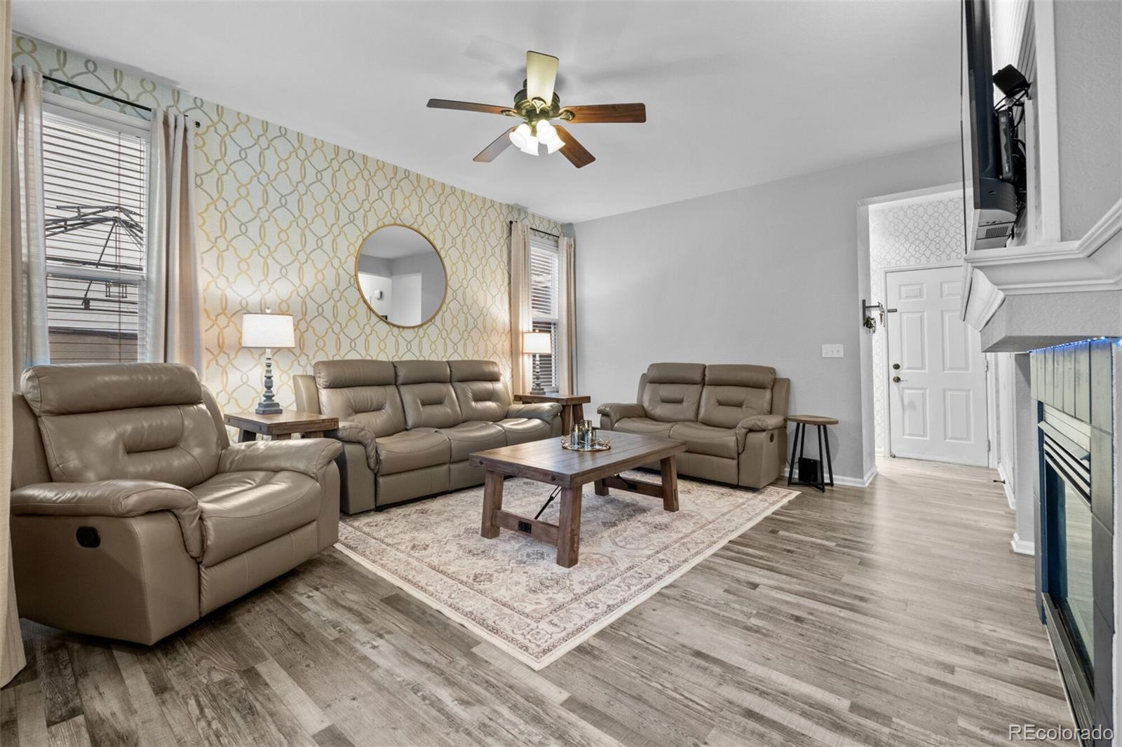 8701 Aberdeen Circle Highlands Ranch, CO 80130 - Photo 14 of 45